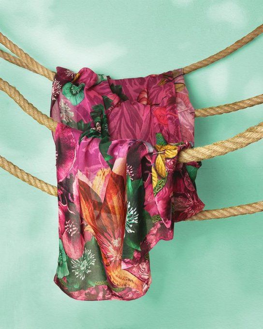 Foulard Carré Brokante Amulette Rose 130x130 cm Modal Viscose