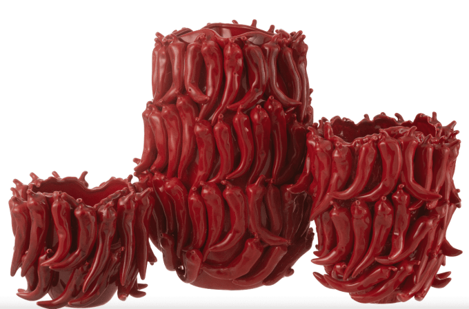 VASE EN PROCELAINE PIMENTS ROUGE L - J-LINE 